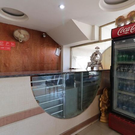 Oyo 29259 Hotel Rama Royal Nellore Ngoại thất bức ảnh
