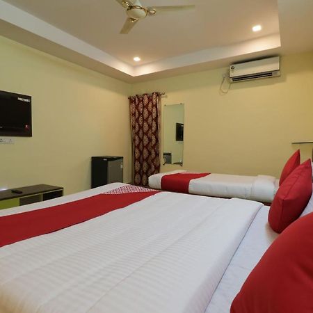 Oyo 29259 Hotel Rama Royal Nellore Ngoại thất bức ảnh